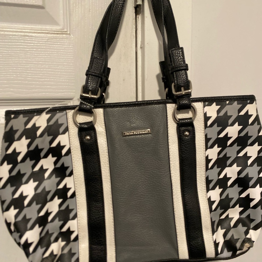 Dana Buchman Black and White Houndstooth Tote